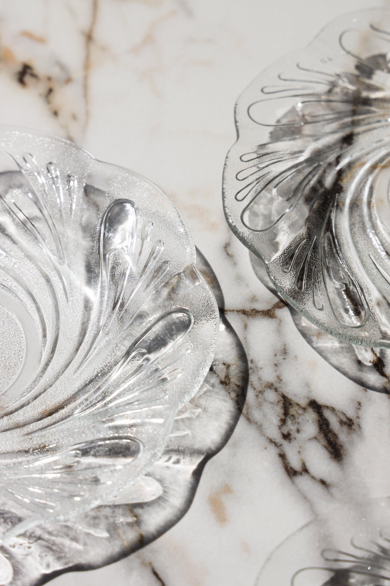 Vintage Frosted Swirl Glass Dessert Plates (Set of 4)