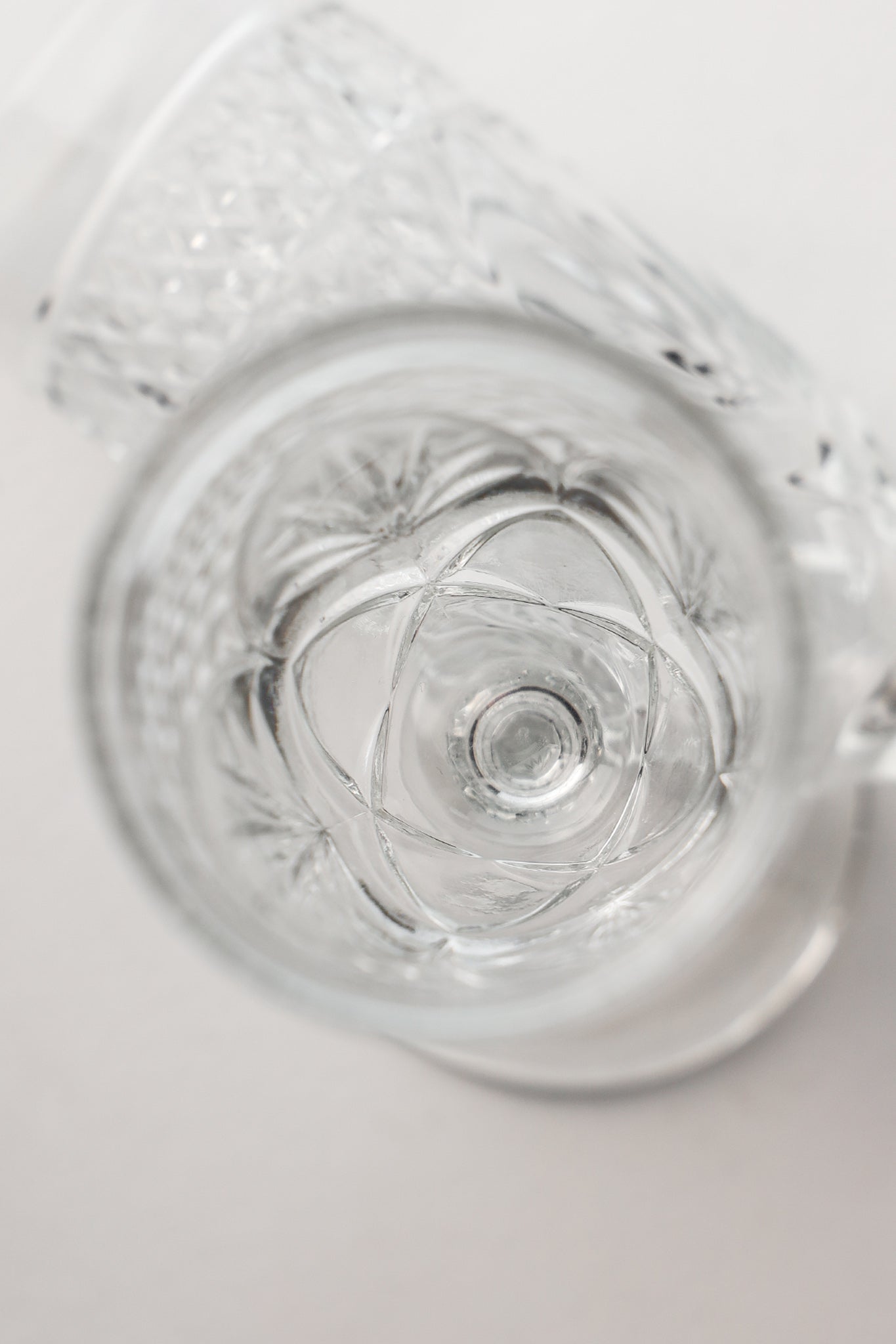 Amelia Vintage Cut Crystal Champagne Flutes