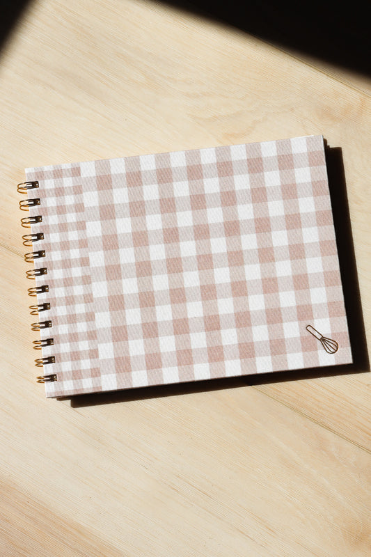 Weekly Meal Planner Notebook – Neutral Gingham
